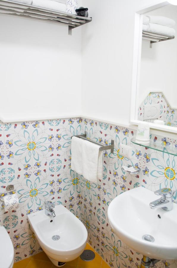 Maison San Paolo Sorrento Bagian luar foto